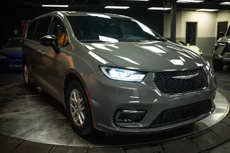 2025 CHRYSLER PACIFICA photo 5