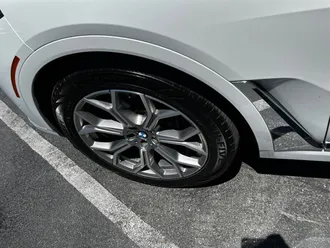X7 xDrive40i 14