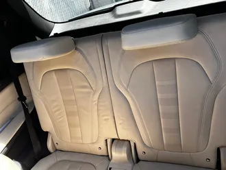 X7 xDrive40i 23