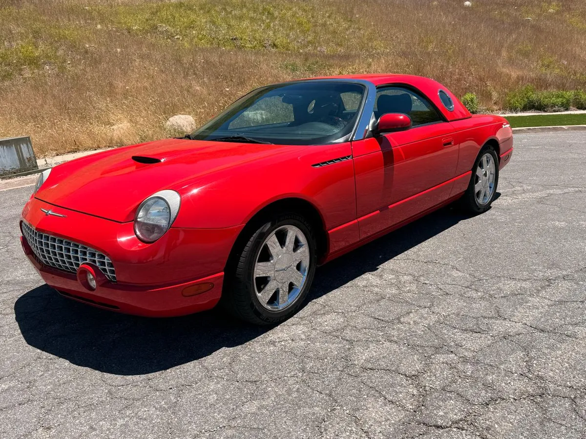 2002 Ford Thunderbird 2dr Conv w/Hardtop Premium