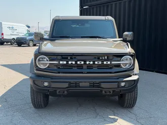 2026 Ford Bronco photo 2