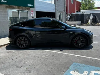 Model Y Performance 8