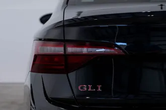 Jetta GLI 13
