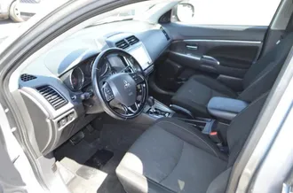 Outlander Sport 12