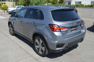 Outlander Sport 17