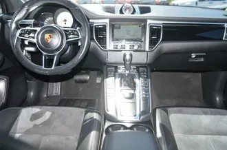 Macan 10
