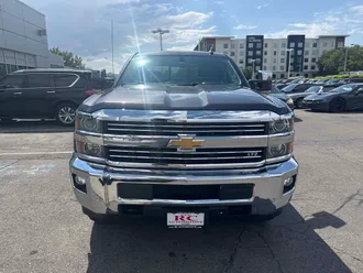 2016 Chevrolet Silverado 2500HD photo 3