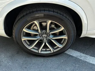XC90 T5 Momentum 7-Passenger 13