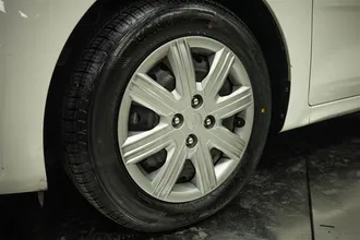 2023 KIA RIO photo 3