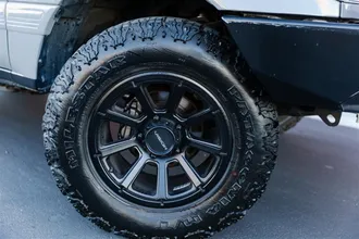 LAND CRUISER 5