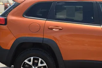 Cherokee 6