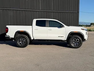 2026 GMC Canyon photo 6