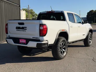 2026 GMC Canyon photo 7