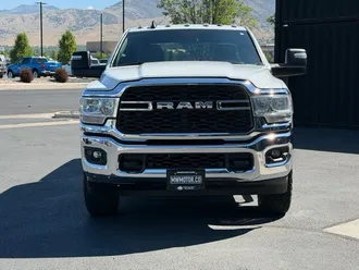 2024 Ram 3500 photo 2