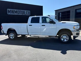2024 Ram 3500 photo 5