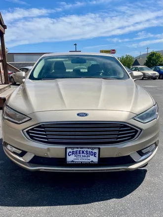 2017 Ford Fusion photo 2