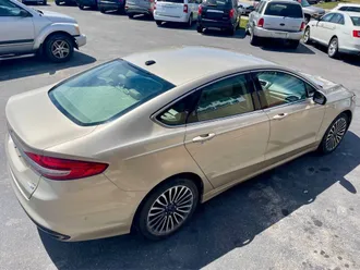 2017 Ford Fusion photo 6