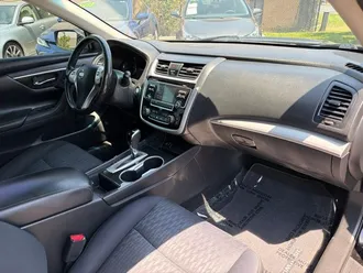 Altima 28