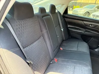 Altima 33