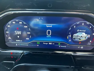 Silverado 1500 RST 32