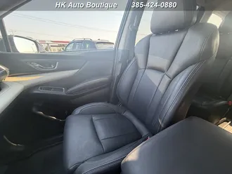 Ascent Limited 7-Passenger 19