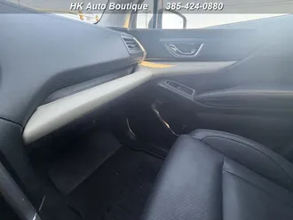 Ascent Limited 7-Passenger 22