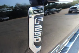 F-250 SUPER DUTY 2