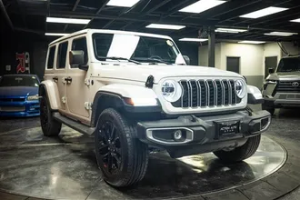 2025 JEEP WRANGLER 4XE photo 5
