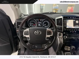 Land Cruiser 26