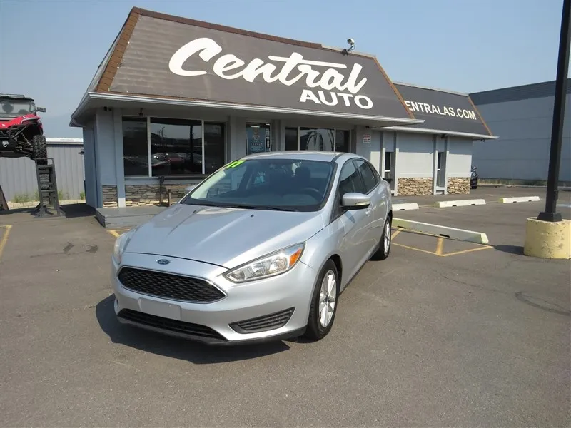 2017 FORD FOCUS SE