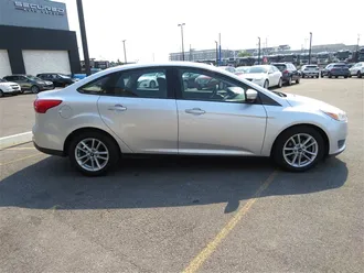 2017 FORD FOCUS photo 6