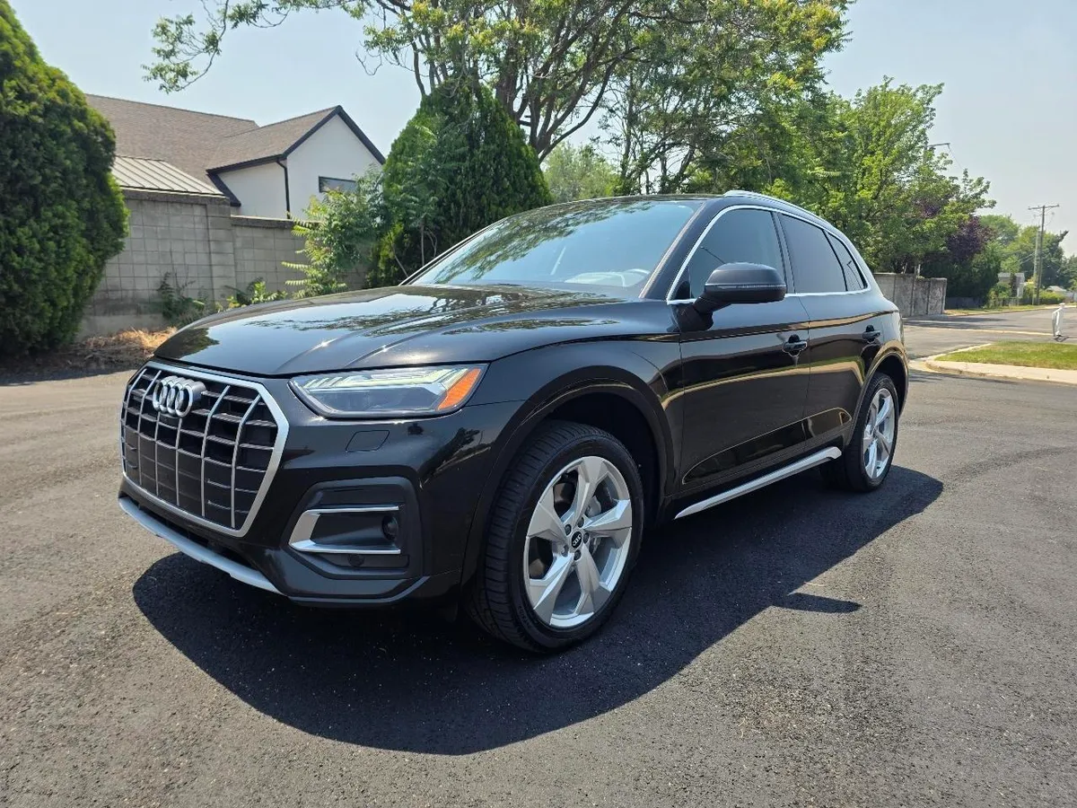 2021 Audi Q5 Prestige 45 TFSI quattro