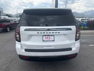 2022 Chevrolet Suburban photo 7
