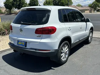 2017 Volkswagen Tiguan photo 3