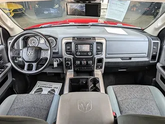 2015 RAM 1500 SLT photo 3