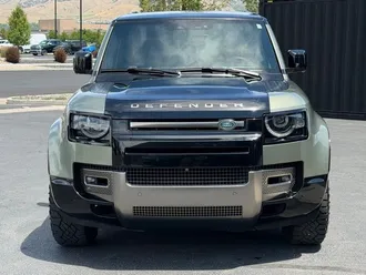 2021 Land Rover Defender 110 photo 2