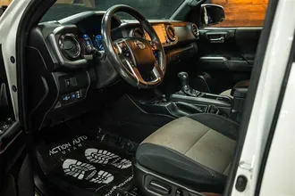 2021 TOYOTA TACOMA photo 7