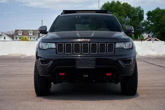 2020 JEEP GRAND CHEROKEE photo 2