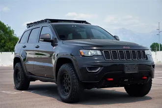 2020 JEEP GRAND CHEROKEE photo 3
