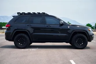 2020 JEEP GRAND CHEROKEE photo 4