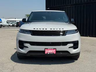 2025 Land Rover Range Rover Sport photo 2