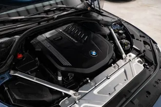 4 Series 33