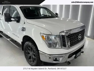 TITAN XD Crew Cab 5