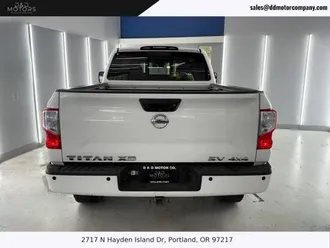 TITAN XD Crew Cab 7