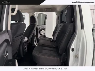 TITAN XD Crew Cab 13