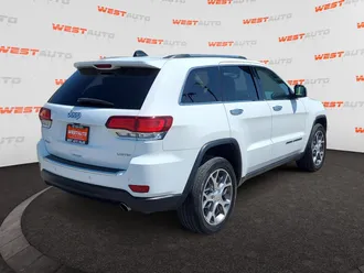 2020 Jeep Grand Cherokee photo 5