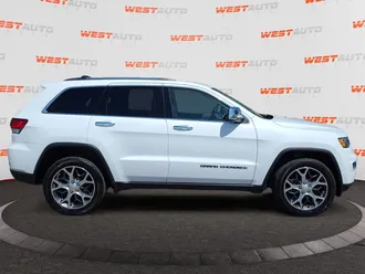 2020 Jeep Grand Cherokee photo 6