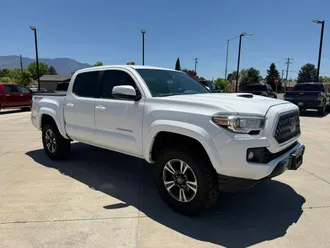 Tacoma Double Cab 2