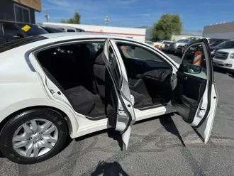 Altima 10