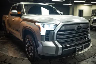 2022 TOYOTA TUNDRA photo 5